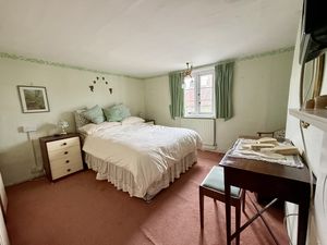 Photo 10- click for photo gallery